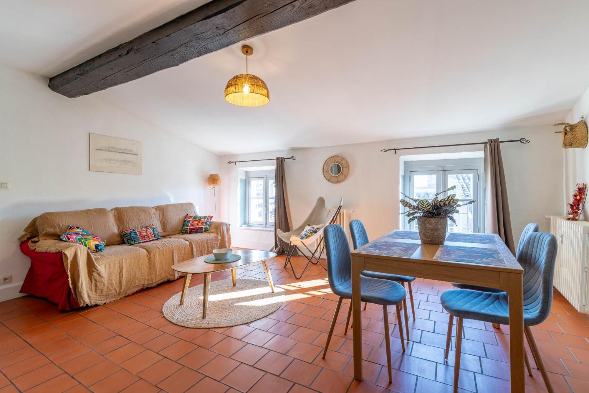 Bel Appartement Avec Cour Au Coeur De La Bastide Carcassonne Exterior foto